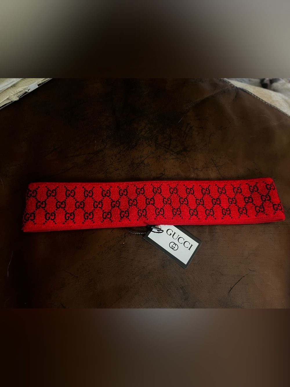 🔴 Gucci. Red Black Letter Logo Stretch Headband